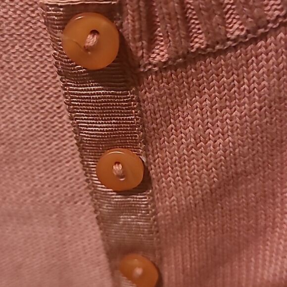 Ladies Small Talbots Petites Egyptian Cotton Button Down Rose Colored Sweater - Picture 4 of 7